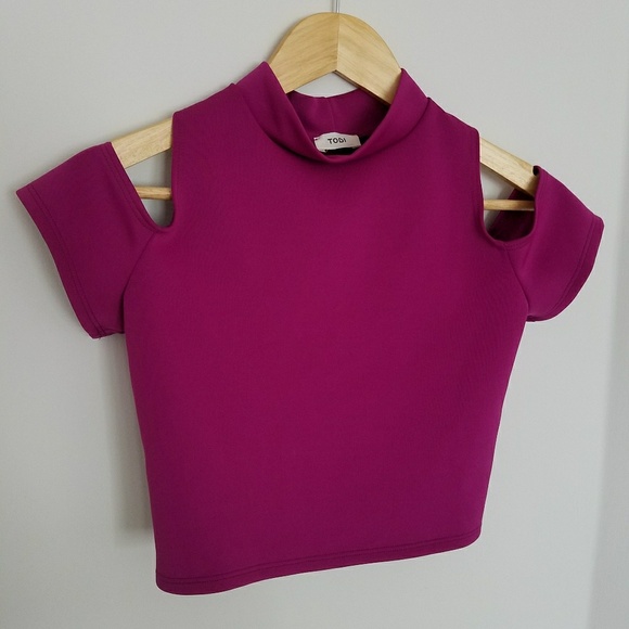 Tobi Tops - Tobi cold shoulder crop top purple NWOT